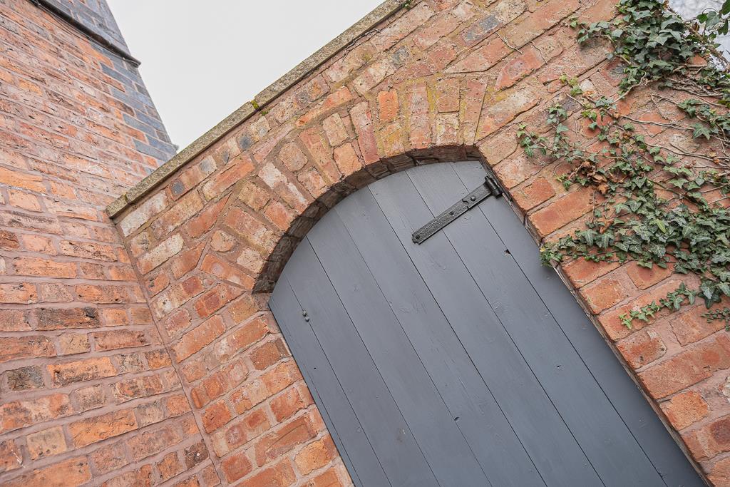 School Road, Winsford CW Estate Agents